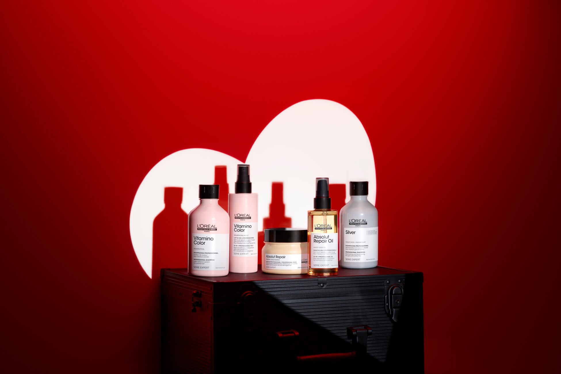 220209163922_LP_VALENTINES_VITAMINO_COLOR_ABSOLUT_REPAIR_SILER_STILL_LIFE_TOP_SKU_16x9_3474636975501_3474636974368_3474636974252_3474636977369_3474636974108 (1)