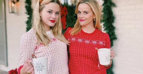 Διασημότητες που φορούσαν μέτρια και μέτρια Χριστουγεννιάτικες πιτζάμες και πουλόβερ Marie Claire
