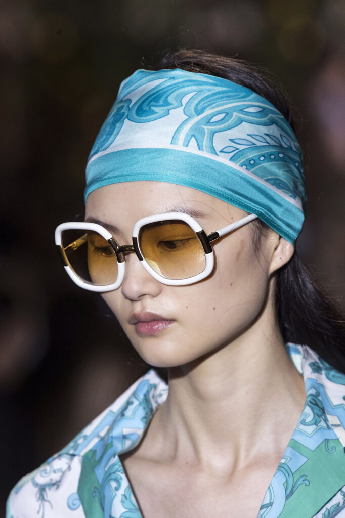 Τα vintage γυαλιά ηλίου είναι το πιο δημοφιλές look του καλοκαιριού