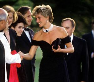 211108095001_princess_diana_main