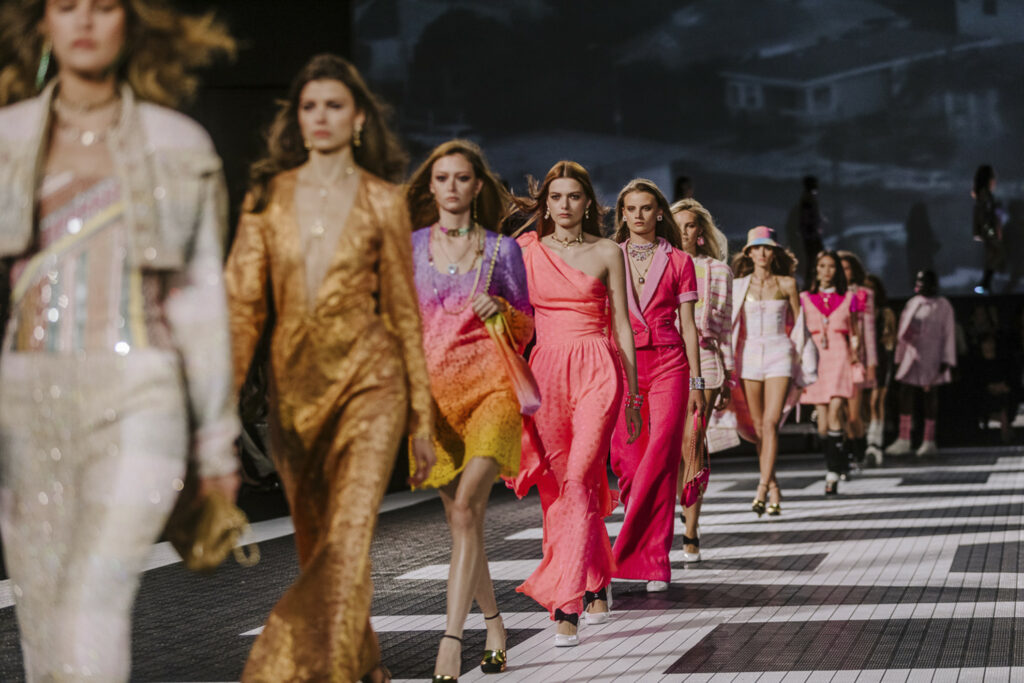 Η Chanel επιστρέφει στη Νότια Γαλλία για την Cruise 2025 συλλογή της