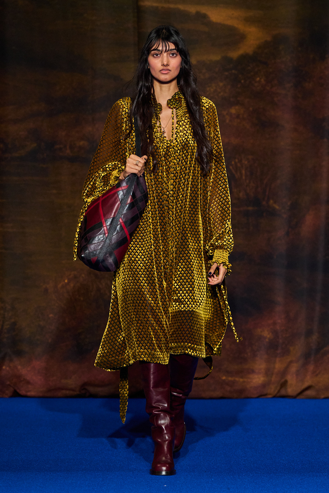Τα ωραιότερα look από την Εβδομάδα Μόδας του Λονδίνου