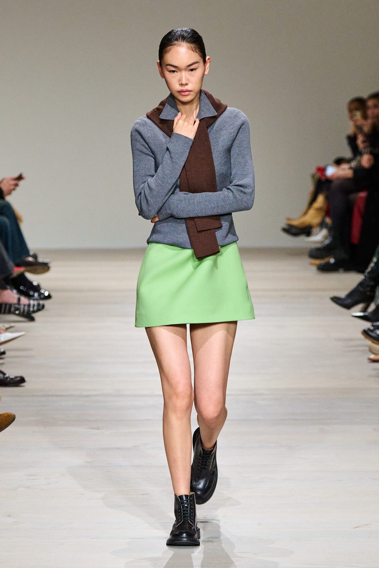 Τα ωραιότερα look από την Εβδομάδα Μόδας του Λονδίνου