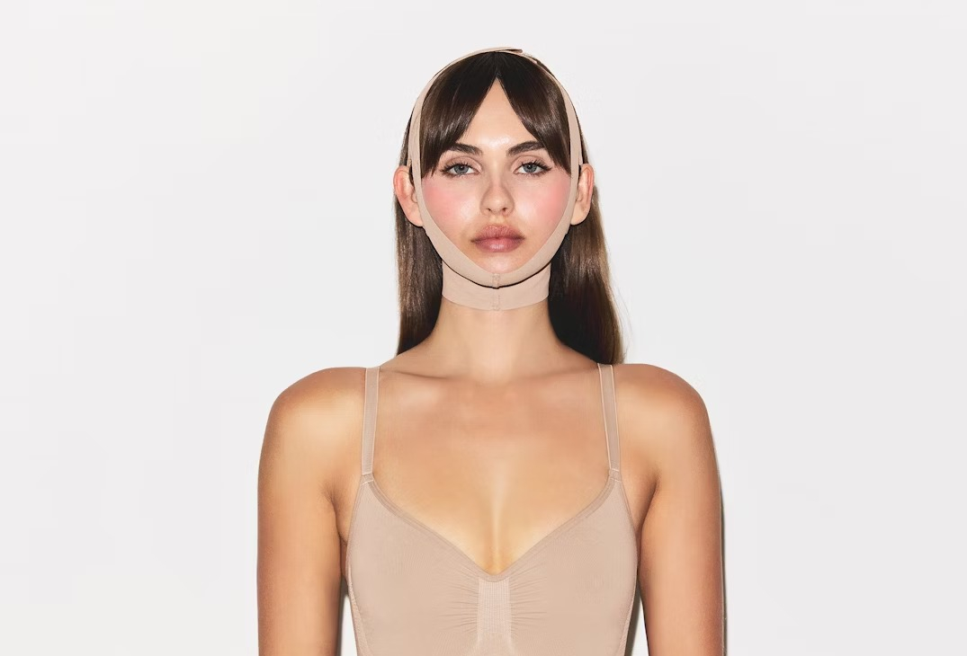 HD-HDW-8010W-CLY-OD-SKIMS-SHAPEWEAR_0009-FR_11zon (1)