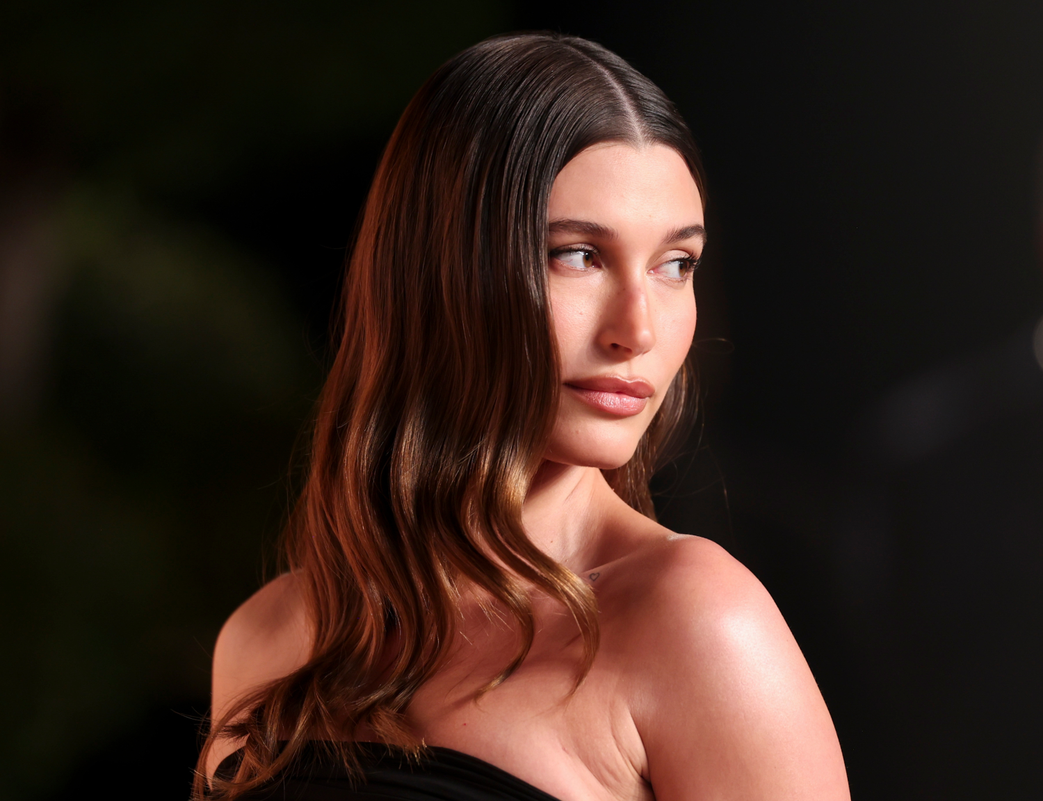 hailey bieber, GettyImages-2202505636 (1)