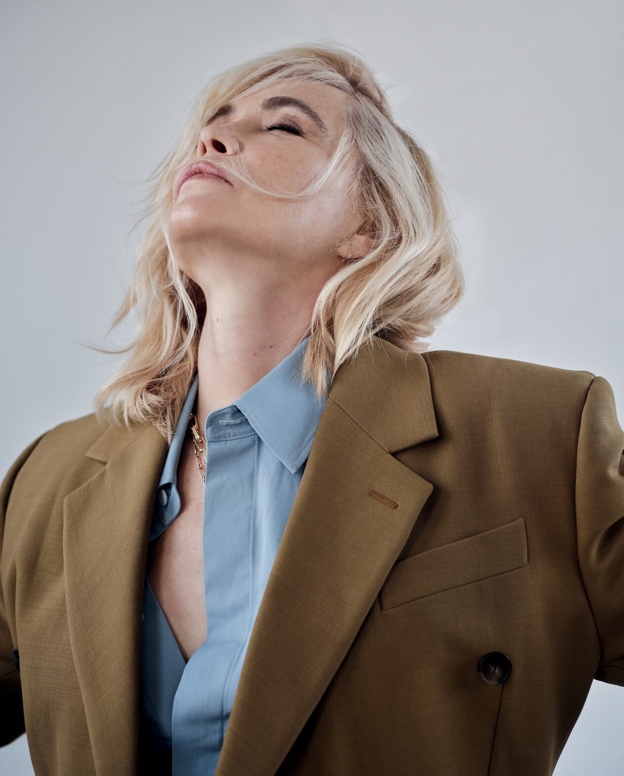 Emmanuelle_Beart2312