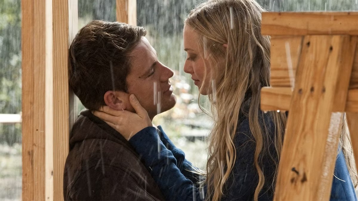 dear-john-amanda-seyfried-channing-tatum_11zon