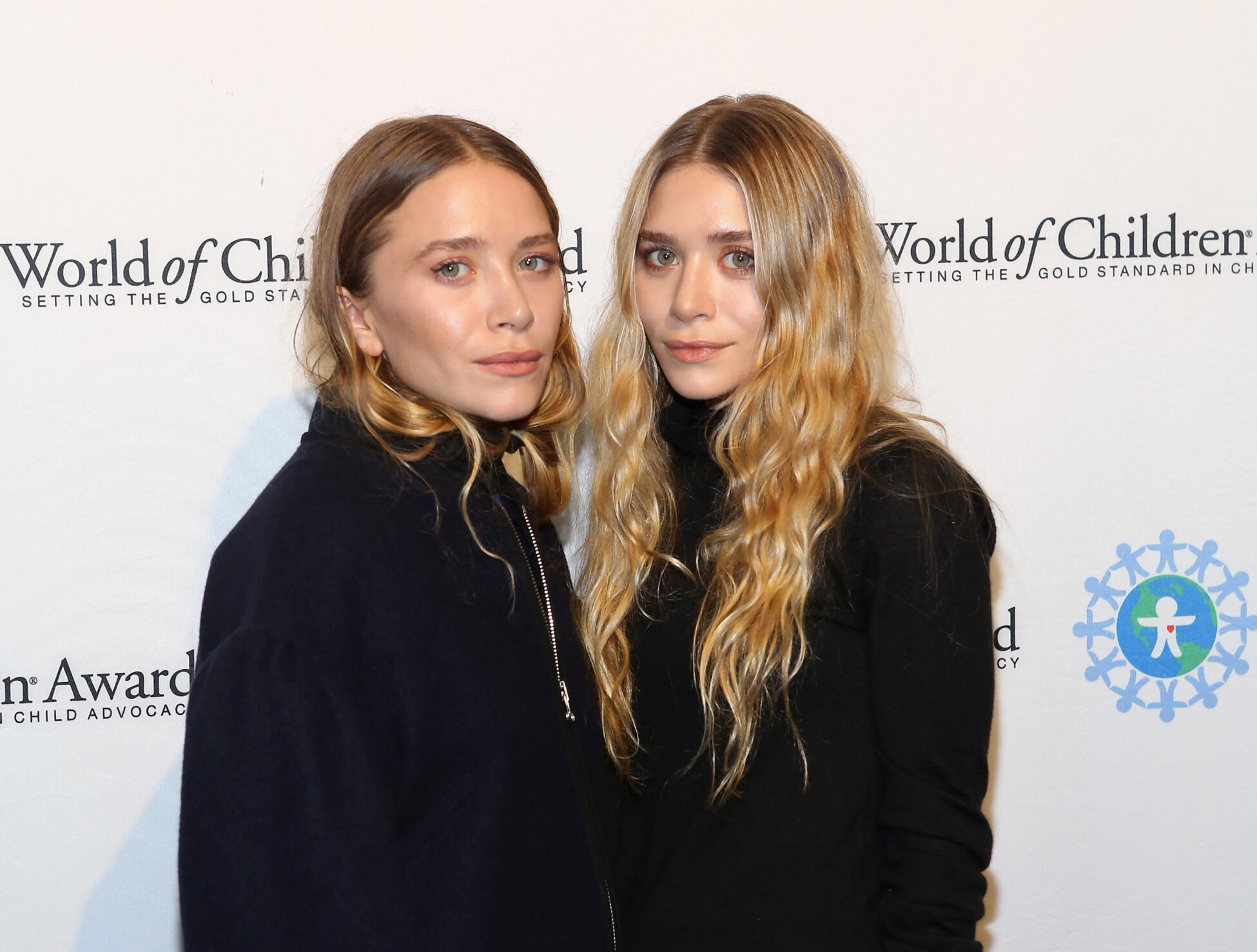 mary kate and ashley olsen, 2014 World Of Children Awards