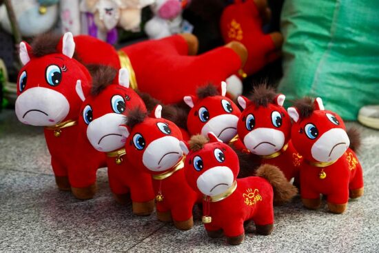 Mis-stitched Horse Plushie Becomes Viral Sensation In China’s Yiwu
