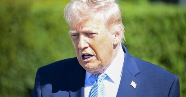 Donald Trump: Η ψυχική υγεία του αμφισβητείται πλέον ακόμα και στον Λευκό Οίκο