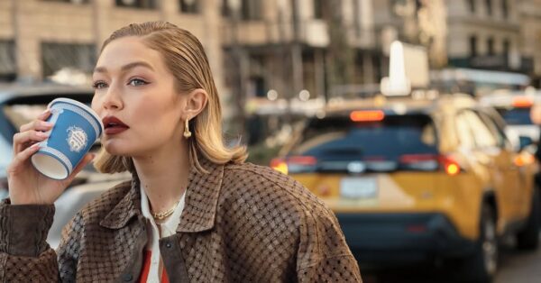 Gigi Hadid: Μίλησε για πρώτη φορά για την αναφορά του ονόματός της στους φακέλους Epstein