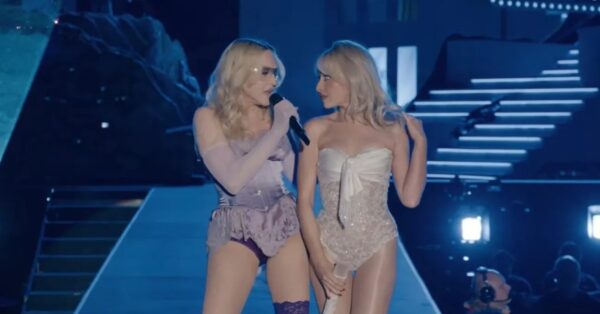 Η Sabrina Carpenter έφερε τη Madonna στη σκηνή του Coachella