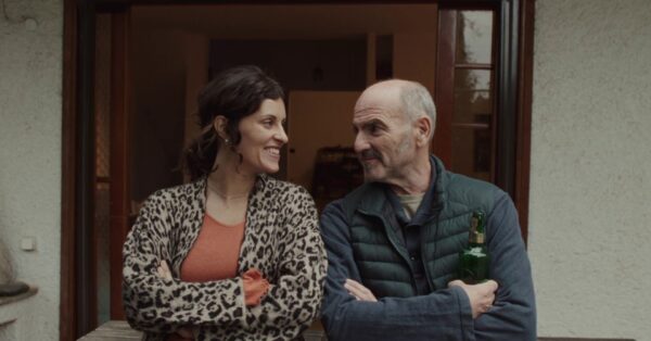 Μαρία Αποστολακέα: «Η θρησκεία τσάκισε πολλούς ανθρώπους»