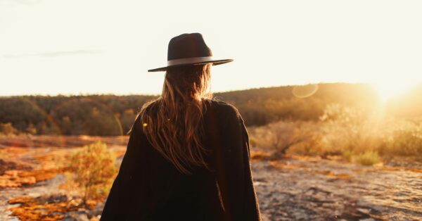 Πώς θα προχωρήσουμε πιο εύκολα μετά από έναν χωρισμό, σύμφωνα με την ψυχολογία