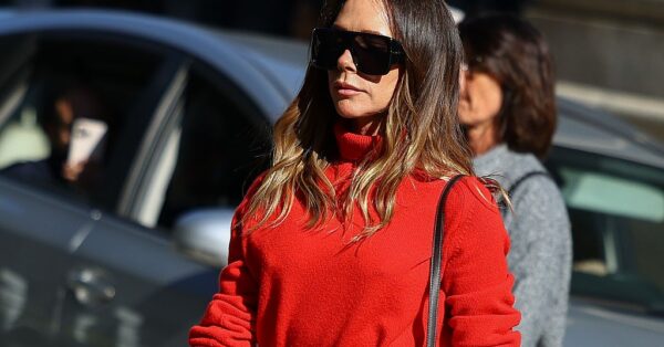 Victoria Beckham: Πώς της ευχήθηκαν τα πρώην Spice Girls για τα γενέθλιά της