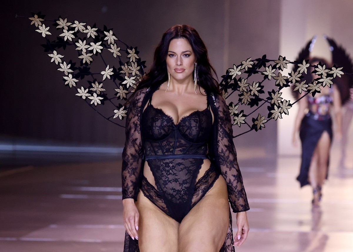Victoria’s Secret Fashion Show – Runway