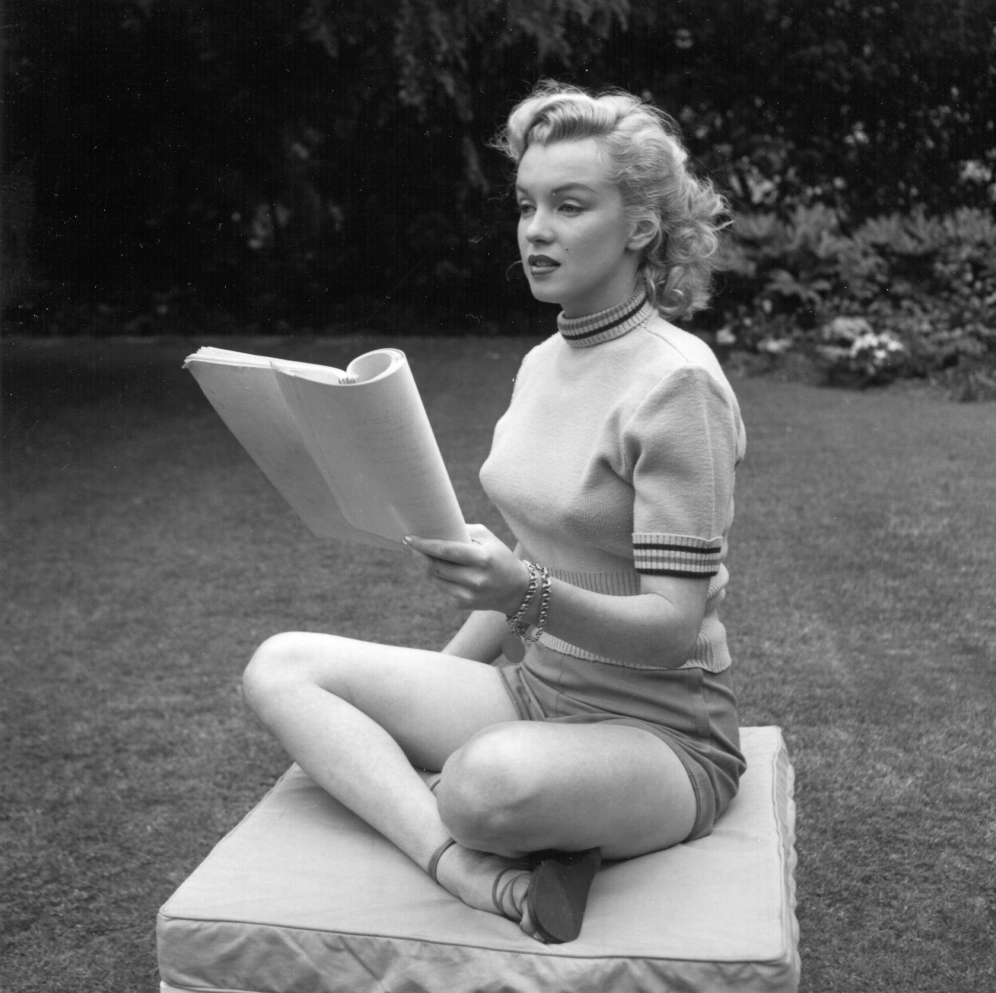 Marilyn Photo Session In Beverly Hills