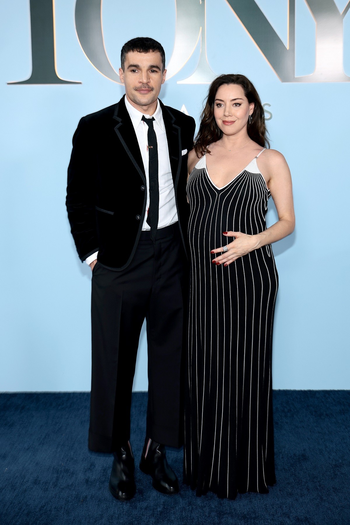 Aubrey Plaza: Με τον σύντροφό της, Chris Abbott, σε προχωρημ