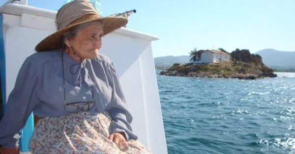 Μαρίνα Βαλιέρη: Η μικρανιψιά του Καβάφη – «Το όνομά μου σημα