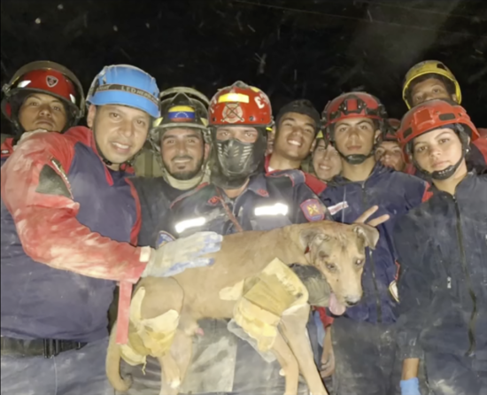 rescue-team-caracas-fire-department-132423579